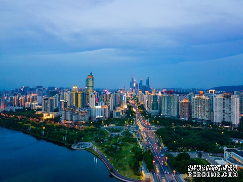 克而瑞好房点评网 南宁保利领秀前城测评：青秀芯·千亩生态高得房率大盘